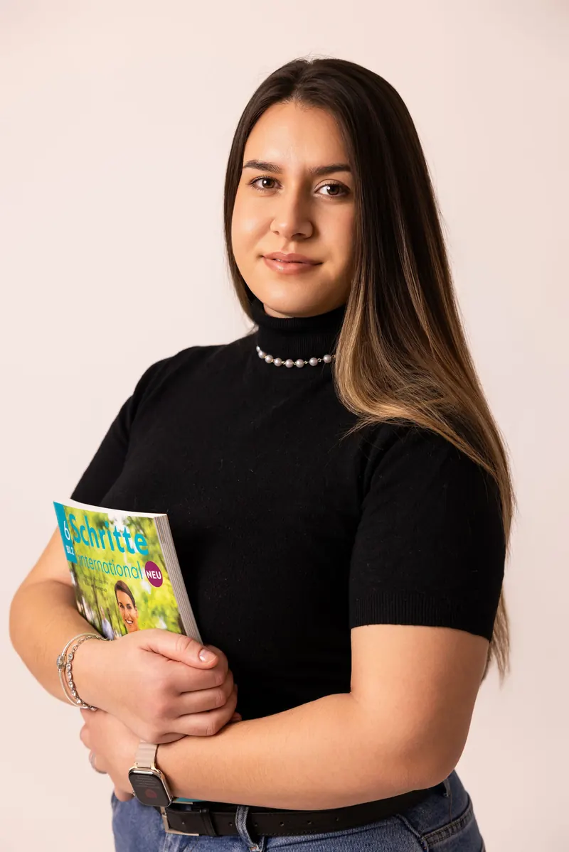 Olga Iordachescu, profesor de limba germană